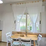 Sunny 145 아파트 *