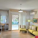 Sunny 145 아파트