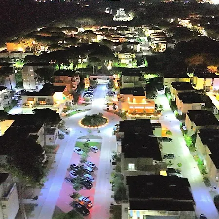 Sunny 145 * Plazhi San Pietro