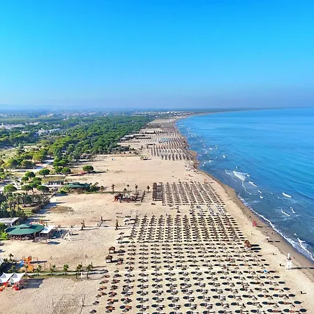 Sunny 145 * Plazhi San Pietro