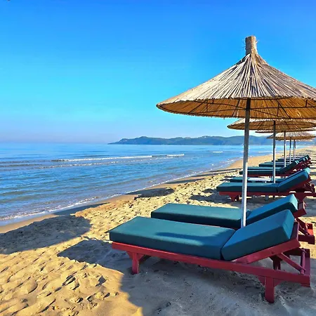 Sunny 145 Plazhi San Pietro