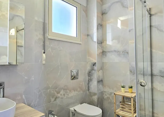 Sunny 145 Plazhi San Pietro