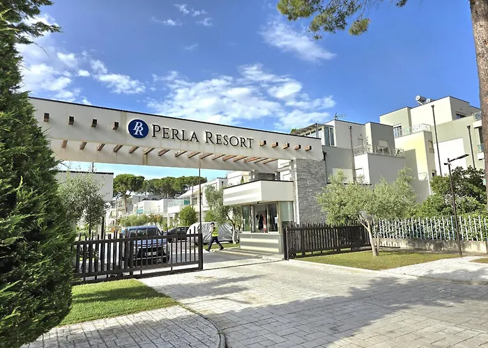 Sunny 145 * Plazhi San Pietro